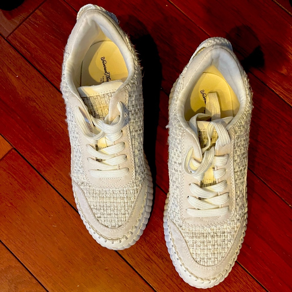 Target Universal Thread Persephone platform sneakers